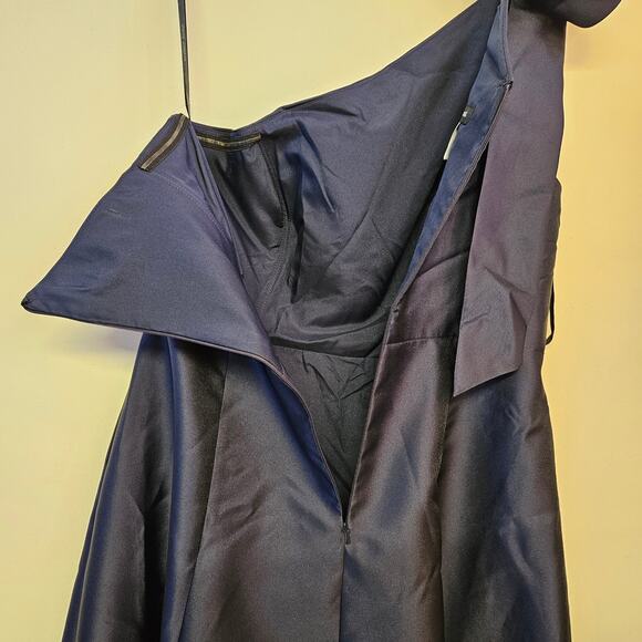 Alfred Sung Midnight One Shoulder Bow Satin Gown Size 12R NWT Holidays Party - Picture 4 of 9